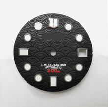 Load image into Gallery viewer, Red dial seigaiha wave dial
