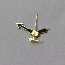 Load image into Gallery viewer, Watch Hand shark
