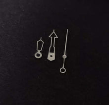 Load image into Gallery viewer, watch hand Black lume
