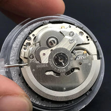 Load image into Gallery viewer, Seiko NH35 Automatic Movement
